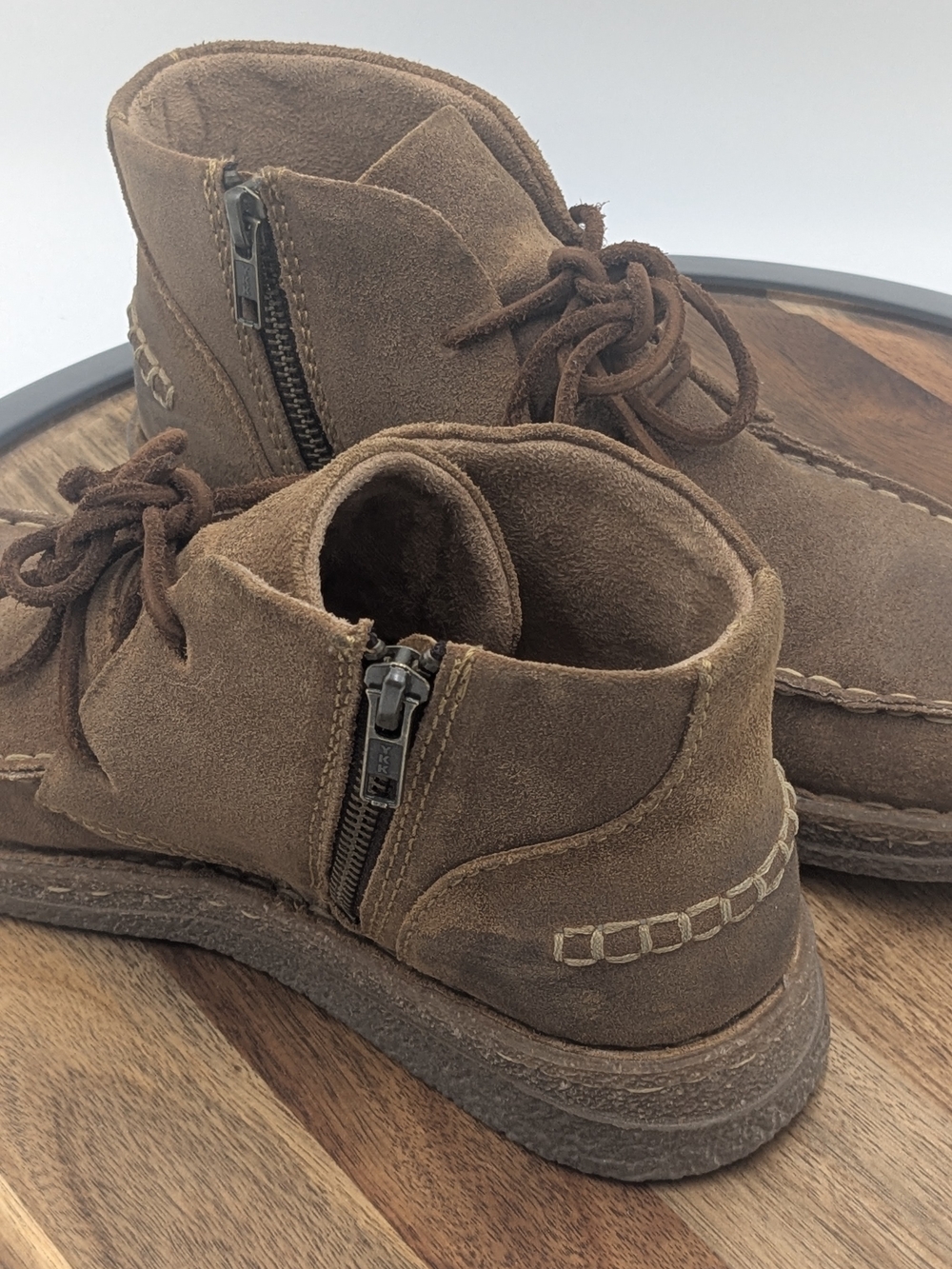 Born Analia Brown Suede Chukka Boots Lace Up Side Zip Ankle Booties Size 10 - Picture 9 of 15